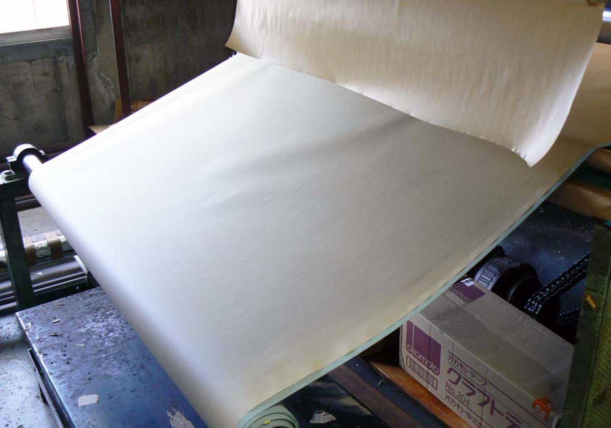 在庫と加工の一体体制